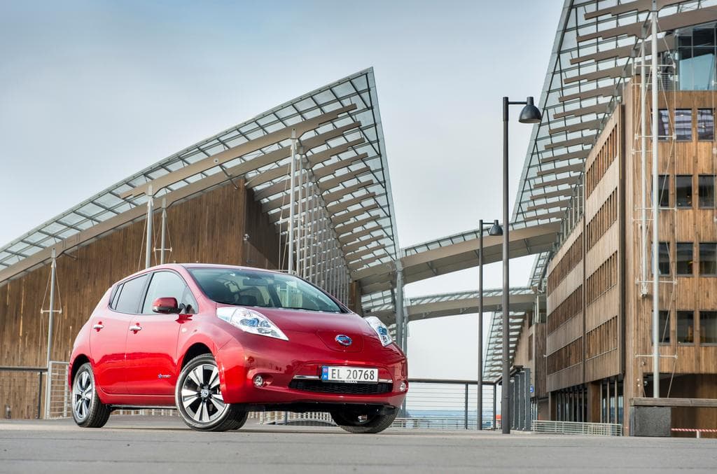 nissan-leaf-2013