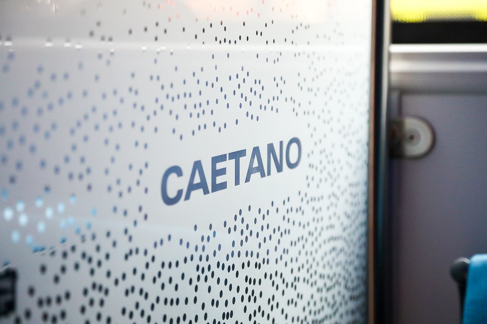 Caetano H2 City Gold