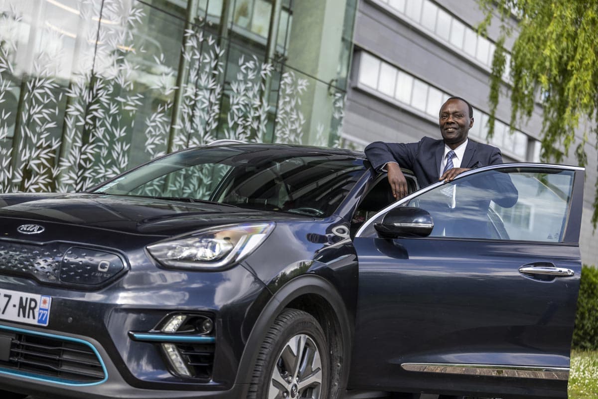 Jean et son Kia e-Niro VTC